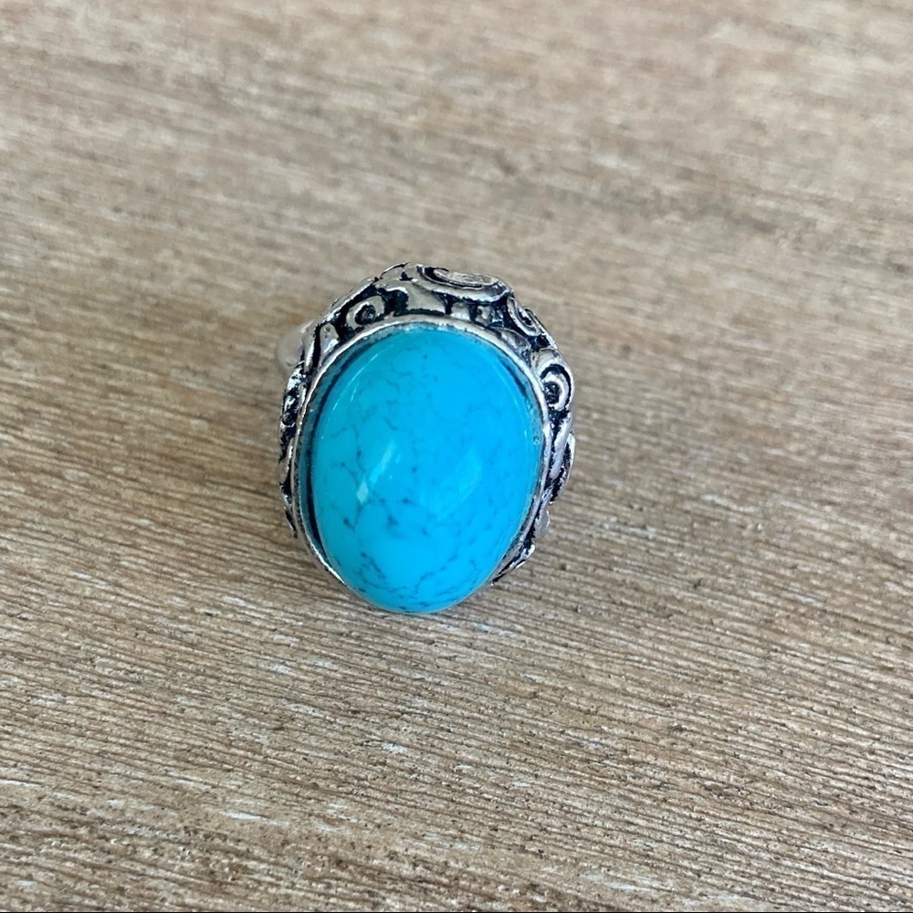 Turquoise stone statement silver ring - Picture 1 of 16